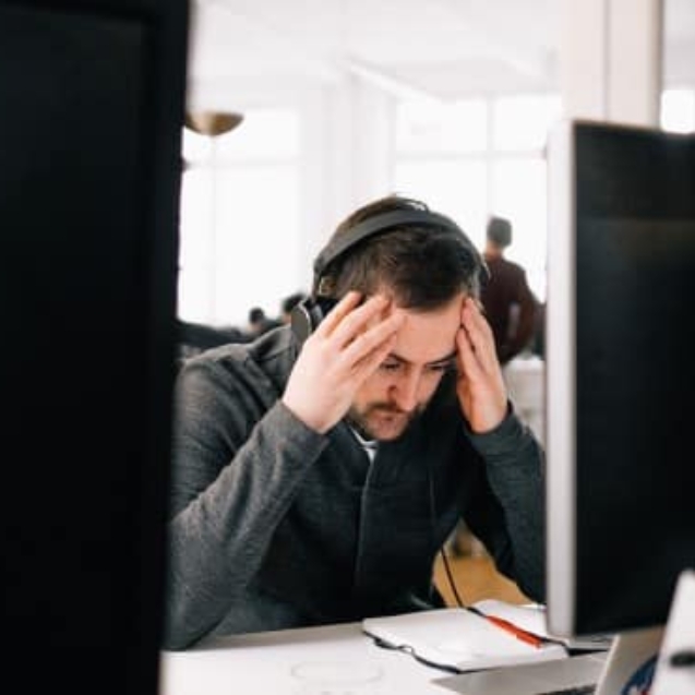 office-pressure-failure-stressed-business-man_t20_z9vJOx (1)